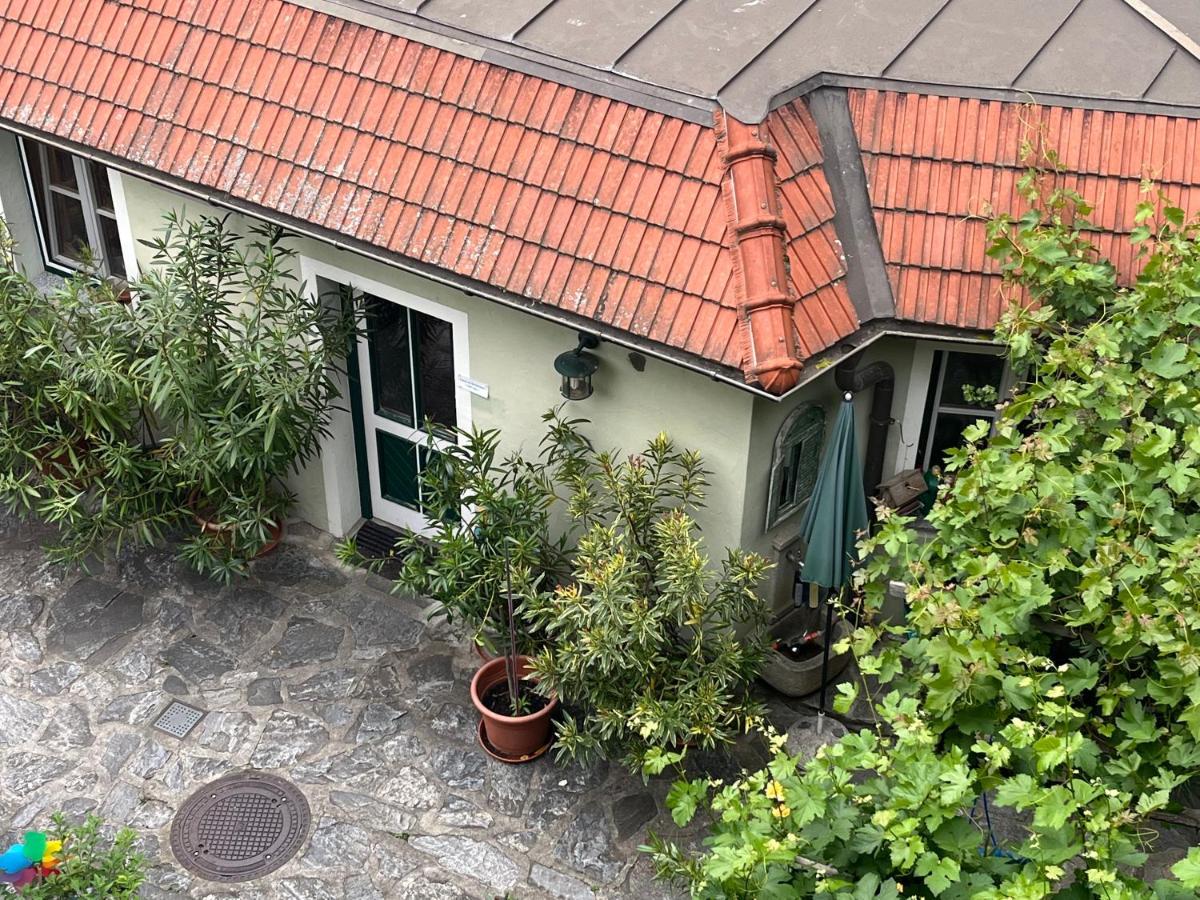 Winzerhof - Gaestehaus Stoeger Duernstein Exterior photo